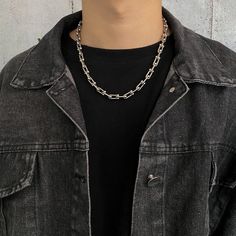 Horseshoe Fashion, Asian Streetwear, Rings Black, Korean Streetwear, Geometric Necklace, Jewelry Choker, Simple Necklace, Chains For Men, Link Necklace