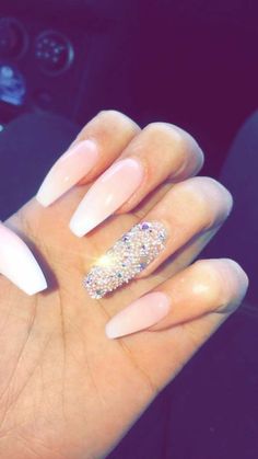 2017 Nails, Silver Acrylic Nails, Nails Bling, White Coffin Nails, December Nails, Nail Art Ombre, Nails Polish