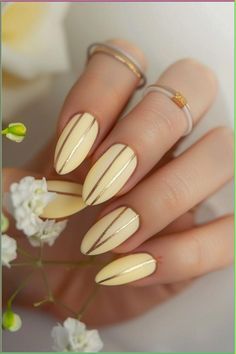 Explore the soft and feminine charm of blush nail designs with our expert tips for a beautiful manicure. Elevate your nail game with blush nails - the must-have manicure trend for a sophisticated and elegant look. Pumpkin Nail Designs, Candy Corn Nails, Yellow Nail Art, Yellow Nails Design, Easter Nail Designs, Pumpkin Nails, Cute Spring Nails, Smink Inspiration