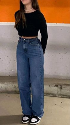 Mid Weight Women Outfit, Rectangle Body Type Outfits, Outfits Faciles, Outfit Con Jeans, Casual College Outfits, Everyday Fashion Outfits, Foto Poses, Trending Fashion Outfits