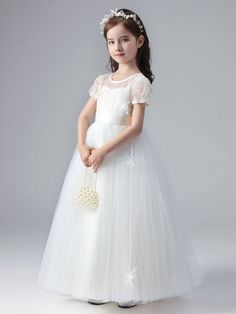 Short Sleeve Tulle Bridesmaid Dresses, Spring White Bridesmaid Ball Gown, White Bridesmaid Ball Gown For Spring, Fitted Tulle Skirt Dress For Confirmation, Princess Style First Communion Summer Dress, Princess Style Summer First Communion Dress, Princess Style Summer Dress For First Communion, Princess Style Tulle Dress For Confirmation, White Ball Gown Dress For Summer