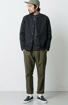 Japanese Street Fashion Men, Japanese Mens Fashion, Minimalist Fashion Men, Japan Outfit, Mens Fashion Inspiration, Mens Fashion Fall, Japanese Street Fashion, Men Fashion Casual Outfits, Streetwear Men Outfits