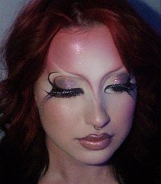 Alien Drag Makeup, Drag Looks, Weird Makeup, Alien Superstar, Alien Makeup, Drag Makeup