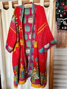 Slow fashion ~ repurposed kantha blanket in gorgeous red. Below the knees coat, free size. All cotton. Deep pockets.  Hand wash! Kantha Blanket, Kantha Blankets, Funky Fashion, Slow Fashion, Free Size, Favorite Outfit, Art Collection, Fashion Inspo, Bathing Beauties