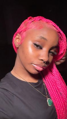 Pink Medium Knotless Braids, Pink Island Twist, Knottles Braids, Hot Pink Braids, Pink Hair Braids, Knotless Braids Black Women, Knotless Braids Pink, Box Braids Pink, Pink Knotless Braids