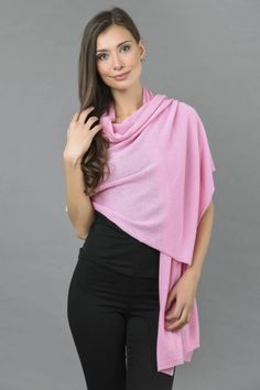 Fashion Cashmere Wrap for Women knitted pure cashmere wrap in ultra pink 1 ... cokeibl Cashmere Travel Wrap, Cashmere Socks, Cashmere Poncho, Cashmere Wrap, Pink Yarn, Knitted Poncho