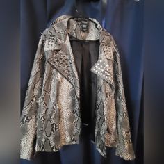 Bnwt, Never Worn. Torrid 6 Long Sleeve Snake Print Winter Outerwear, Fall Leather Jacket With Snake Print And Long Sleeves, Fall Leather Jacket With Snake Print, Fall Snake Print Leather Jacket, Fall Snake Print Long Sleeve Outerwear, Fall Long Sleeve Snake Print Outerwear, Snakeskin Jacket, Spiked Collar, Wonder Woman 1984