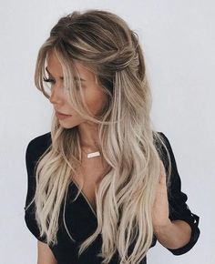 Hairstyles Weave, Half Up Half Down Hair Prom, Hairstyles Prom, Blond Balayage, Hairstyles Wedding, School Hairstyles, Princess Hairstyles, Wedding Hair Down