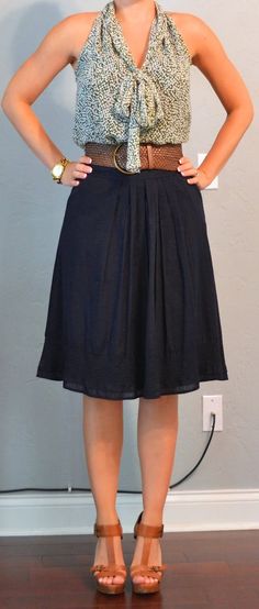 Fashion And Beauty Tips: Fashion Tips for Pear Shaped Body Tie Clothes, Pear Shape Fashion, Pear Body, Skirt Blouse, Fashion And Beauty Tips, Navy Skirt, Summer Work Outfits, Elegante Casual, Hourglass Shape