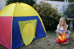 Campfire Dramatic Play Preschool, Campsite Dramatic Play, How To Make A Pretend Camp Fire, Pretend Campfire, Camping Imaginative Play