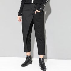 Chic Non-stretch Ankle-length Harem Pants, Chic Black High-waisted Harem Pants, Chic Full-length Harem Pants With Pockets, Black Techwear Ankle-length Pants, Black Wide-leg Harem Pants With Side Pockets, Hip Length, Straight Leg, Pants For Women, Pants