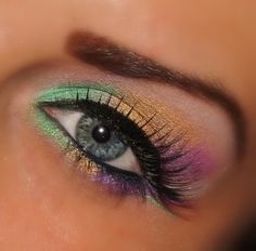 Pastel Rainbow with Liquid Eyeliner. Mardi Gras Makeup, Madi Gras, Mermaid Ideas, Face Nails, Mardi Gra, Awesome Makeup, Mardi Gras Outfits, Mardi Gras Costumes, New Orleans Mardi Gras