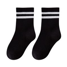 The Tube Cotton Active Socks are perfect for those looking for reliable protection and support during their most intense workouts. These socks are crafted from a blend of cotton and spandex to provide a comfortable fit and a snug breathable hold during any activity. Their moisture-wicking ability and reinforced seam help to keep baby feet dry and provide long-lasting durability. Get the support you need while pushing limits with the Tube Cotton Active Socks. Sports Baby, American Casual, Navy And Khaki, Cap Mens, Jean Belts, Tube Socks, Kids Socks, Intense Workout