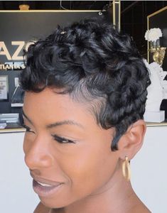 Razor Cut Hairstyles Short, Side Short Hair, Women Bob Haircut, Razor Cut Hairstyles, Curled Pixie, Short Sassy Haircuts