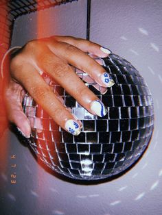 A u iquw way to display your nail art Nail Art Inspo, Nail Inspo, Art Inspo, You Nailed It, Nail Art, Nails, Art, Nail Arts