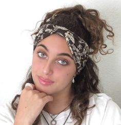 **Please read the item description before purchase** Our knot wide headbands made from light, soft & stretchy rayon jersey or brushed fabrics. Multifunctional, non slip, made for movement to be worn anytime, anywhere! Wear it during your yoga, Pilates, gym, dancing, running, riding a bike and any other workout. Great headpiece for summer, winter, college day or just for a bad hair days! They won't cause a headache and will leave your hair dent-free! Our knot wide headbands are 9.5' X 5.5' one-si Extra Wide Headband, Wide Headbands, Yoga Hair, Pilates Gym, Jersey Headband, Green Headband, Running Headbands, Wrap Hair, Scarf Bandana