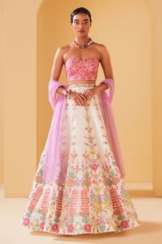 Shop for Chamee and Palak White The Day Dream Embroidered Lehenga Set for Women Online at Aza Fashions Bridal Asia, Mumbai Wedding, Organza Skirt, Indian Couture, Crop Top Skirt, Flower Motif, Custom Bridal, Thread Embroidery, Convention Centre