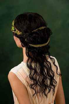 Ancient Greece Hairstyles Woman, Greek Goddess Wedding Dress, Goddess Wedding Dress, Roman Hair, Roman Hairstyles