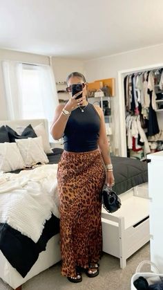 Baddie Maxi Skirt Outfit, Casual Work Event Outfit Summer, Outfits For Turkey, Chill Summer Outfits Black Women, Jean Skirts Outfit, Summer Chill Outfit, Maxi Skirt Outfit Black Women, Boho Black Women Aesthetic, Church Summer Outfits