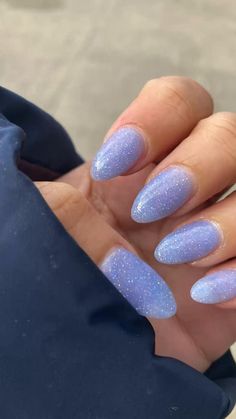 Dip Inspo Nails, Light Blue Glitter Almond Nails, Alternating Nails Color, Almond Trendy Nails Pink, Gel Nails Periwinkle, Sparkly Periwinkle Nails, Nails For A Purple Prom Dress, Lilac Nails Sparkle, Periwinkle Sparkle Nails