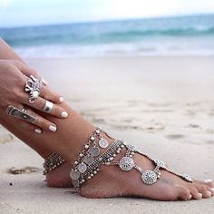 KMVEXO  2020 Summer Style Vintage Bohemian Metal Tassel Anklet Luxury Charm Coin Ankle Bracelet For Tassel Anklet, Coin Anklet, Stile Boho Chic, Bracelets And Rings, Foot Bracelet, Mode Tips, Anklets Boho, Estilo Hippie, Boho Hippie Chic