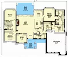 the floor plan for this house is very large