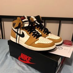 Rookie Of The Year Highs, Goat Certified, Worn Once Just Sit In The Collection I’m Trying To Sell, Asking $550 Will To Negotiate Rookie Of The Year, Shoes Nike Air, Nike Air Jordan 1, Shoes Nike, Air Jordan 1, Nike Air Jordan, Mens Shoes Sneakers, Jordan 1, The Collection