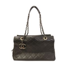 CHANEL Quilted CC SHW Shoulder Bag Calfskin Leather Black Description / Specification Brand Name CHANEL Item Name CHANEL Quilted CC SHW Shoulder Bag Calfskin Leather Black Color Black×Black Material Calfskin (cowhide) Size x W:30cmH:18cm x D:15cm(W:11.8" x H:7.1" x D:5.9") - 53cm-20.9") Pocket >fastener >Inside /interior zip pocket x 1/Open x 2 Accessories Horogram sticker sticker　No Card Date Code #18432222 Instore Code 2160500465643 Up Date 2024/08/24 Condition Pre-owned used Shoulder Bag by C Up Date, No Card, Inside Interiors, Calf Skin, Bags Handbags, Black Color, Zip Pockets, Shoe Accessories, Chanel