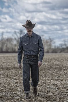 Shirt Tucked Into Jeans, Heritage Workwear, Rustic Lifestyle, Deck Jacket, Iron Ranger, Men's Denim Style, Western Apparel, Rugged Men, Denim Workwear