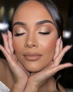 Wedding Guest Makeup Looks, Rose Gold Makeup Looks, Makeup Soft Glam, Soft Glam Look, Angel Makeup, Gold Makeup Looks, Soft Eye Makeup, Wedding Guest Makeup