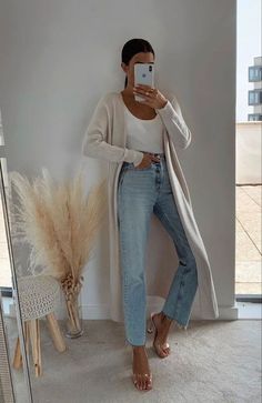 51 Dazzling Date Night Outfits 2022 To Wear Right Now - CLOSSFASHION Chique Outfit, Fest Outfits, Chique Outfits, Mode Boho, Trendy Fall Outfits, Looks Street Style, Outfit Trends, Mode Inspo, A Mirror