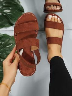 Casual Sandals Womens, Sandals Outfit, Womens Summer Shoes, Womens Sandals Flat, Beach Shoes, Slingback Sandal, Stylish Shoes, Casual Sandals, Amelie