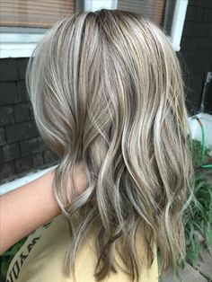 Cool Toned Blonde And Brown Hair, Ashy Hair With Lowlights, Ash Blonde Hair With Lowlights, Summer Blonde Hair With Lowlights, Ash Blonde Lowlights, Perfect Blonde Hair, Hair With Lowlights, Ash Blonde Hair