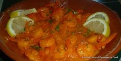 shrimp with lemon and parsley in a bowl