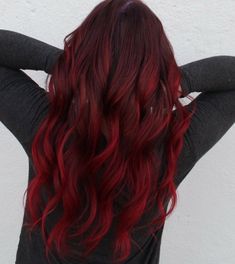 Crimson Red Hair, Pelo Color Vino, Crimson Hair, Black Red Hair, Red Ombre Hair, Red Hair Inspo, Colourful Hair, Haircut Style, Dyed Red Hair