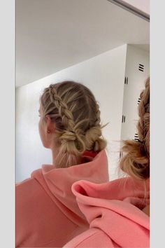 Track Hairstyles, Peinados Fáciles Para Cabello Corto, Hairdo For Long Hair, Easy Hairstyles For Long Hair, Volleyball Hairstyles, Hairstyles For School