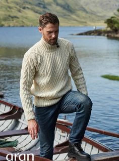 Mens Merino Aran Button Collar Green Sweater Made in Ireland 100% merino wool Features stylish two-button collar Classic, Timeless Sweater XS: Chest 32"-34" Length 24" Small: Chest 34"-38" Length 25" Medium Chest: 39-42" Length 26.5" Large Chest 42"-44" Length 27.5" XL Chest 44"-46" Length 28" XXL Chest 46"-48" Length 28" FREE WORLDWIDE SHIPPING WITH TRACKING NUMBER Fisherman Knit Sweater, Aran Sweaters, Classy Outfits Men, Hot Sweater, Aran Sweater, Early Black Friday, Fisherman Sweater, Wool Clothing