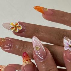 @nailzzbysteph on Instagram: "recreated the iconic coachella set ✨✨✨  @apresnailofficial short natural stiletto   inspo: @amys.clients" Coachella Nails, Summer Lifestyle, Manicure Nail Designs, Grunge Nails, Almond Acrylic Nails