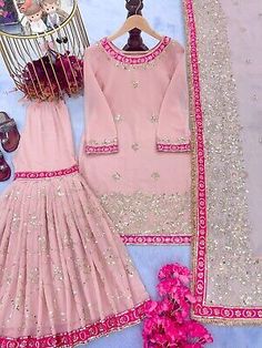 ad eBay - BOLLYWOOD INDIAN PAKISTANI ETHNIC PARTY WOMEN FAUX GEORGETTE TOP PLAZZO D924 - Buy Now, click the link (eBay) Georgette Tops, Party Women, Heavy Embroidery, Sequence Work, India And Pakistan, Salwar Kameez, Traditional Outfits, Party Wear, Product Launch