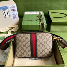 ADC Fashion - GCI Bags - 1561 A+ Excellent Quality; Contact us if you've any questions in your mind. Latest Handbags, Evening Clutch Bag, Gucci Handbags, Gucci Bags, Tote Backpack, New Handbags, Handbags On Sale, Gucci Bag, Evening Bags