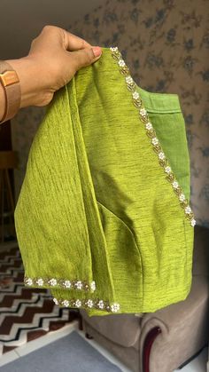 Soft Organza Saree, Hand Worked Blouse, Blouse Handwork, Worked Blouse, Ready Made Blouse, Handwork Blouse, Blue Blouse Designs, Saree Fancy, Cotton Blouse Design