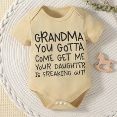 Grandma You Gotta Come Get Me" Print Infant's Triangle Bodysuit, Casual Short Sleeve Romper, Baby Boy's Clothing Material: Cotton Composition: 100% Cotton Belt: No Sleeve Length: Short Sleeve Sleeve Type: Regular Sleeve Gender: Normal Patterned: Alphabets Sheer: No Fabric: Medium Stretch Collar Style: Crew Neck Type: Other Seasons: Spring/Summer Care Instructions: Machine Wash, Do Not Dry Clean Style: Cute Fit Type: Regular Weaving Method: Knit Fabric Come Get Me, Baby Grandma, Mom Dad Baby, Baby Shower Deco, Baby Couture, Baby Sewing Projects, Short Sleeve Romper