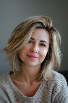 55+ Stunning Bob Hairstyles for Women Over 40 You'll Love in 2024 – CreativeBooster Layered Haircuts Straight Hair, Modern Bob Hairstyles, Latest Bob Hairstyles, Trendy Bob, Trendy Bob Hairstyles, Rich Brunette, Subtle Balayage, Easy Hair Cuts, All Face Shapes