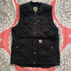 Euc. Hardly Worn. Lightweight. Flexible Canvas. Quilted Brushed Lining. Carhartt Strong, Triple Stitched Main Seams. Rib-Knit Collar. Full Snap-Button Front. Left Chest Pocket. Two Outer Pockets. Two Inner Pockets. Relaxed Fit. C506 Firm Price Carhartt Vest, Coats Black, Carhartt Jackets, Carhartt Women, Knit Collar, Snap Button, Chest Pocket, Rib Knit, Jackets & Coats