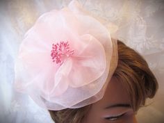 Romantic fascinator headpiece headband with an opulent pink organza flower and artificial flower pistils in pink "Rosalie" - a handmade unique piece! An airy, light eye-catcher, perfect for any festive occasion, for parties, proms, christenings and weddings or anniversaries - simply to fall in love with! Diameter of the flower is approx. 14 cm. Used material: Hoop: Metal with satin cover made of 100% polyester Flower: 100% polyester organza Plastic flower pistils Please note that additional taxe Flower Pistil, Plastic Flower, Organza Flowers, Fascinator Headband, Light Eyes, Plastic Flowers, Hair Jewelry, Fascinator, Christening