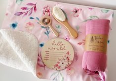 Our Baby Gift Boxes come with the cutest gifts for every newborn. Each box includes: - Premium Ultra soft sherpa blanket - Wooden Birth Annoucement Disc - Wooden Baby Rattle - Wooden Baby Brush - Super soft Muslin Swaddle - Gift Box Rattle is display item only and not to be used as a toy. Keep out of the hands of children. Wooden Baby Rattle, Birth Announcement Gifts, Personalized Corporate Gifts, Photo Frame Ornaments, Gin Gifts, Gift Box Template, Baby Gift Box, Muslin Swaddle, Baby Gift Basket