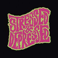 the logo for street & amped is shown in pink and green on a black background