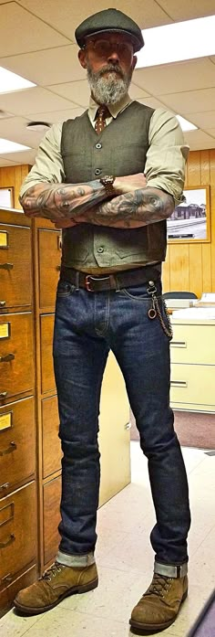 Collar Work, Older Mens Fashion, Herringbone Vest, Raw Denim Jeans, Herren Style, Red Wing, Raw Denim, Work Shirt