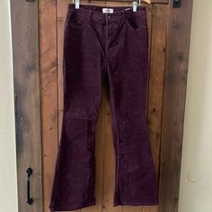 Wrangler Retro Women's Corduroy High Rise Stretch Trouser Jeans - Nwot Sz14/32l Eggplant Color Riding Jeans, Wrangler Pants, Color Jeans, Eggplant Color, Adidas Track Suit, Grey Boots, White Halter Maxi Dress, Vintage Wrangler, Retro Women