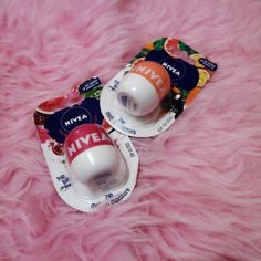 Chapstick Labels, Nivea Lip Balm, Alat Makeup, Lip Balm Collection, Gloss Labial, Pretty Skin Care, Body Care Routine, Makeup Items, Body Skin Care Routine